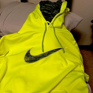 Nike Men’s THERMA-FIT Hoodie